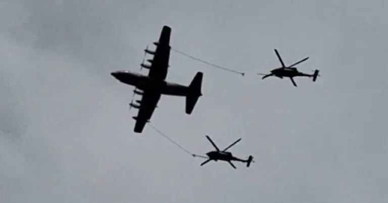 ইরান থেকে তোলা ছবিতে হেলিকপ্টারে জ্বালানি ভরতে দেখা যায়